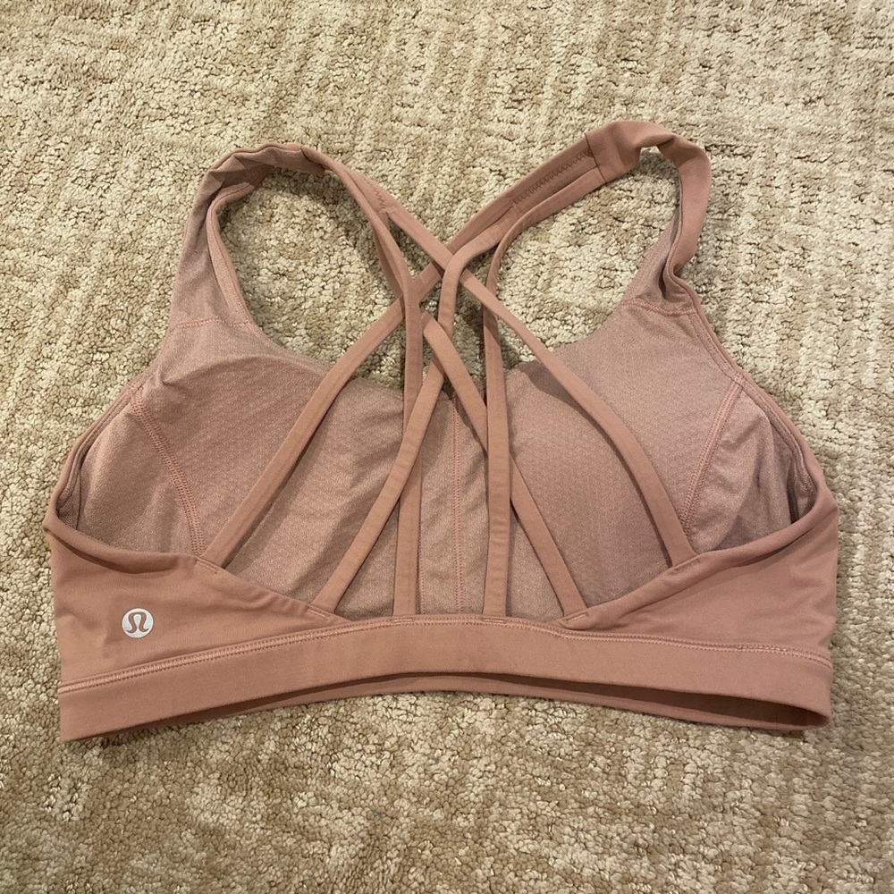 Lululemon sports bra